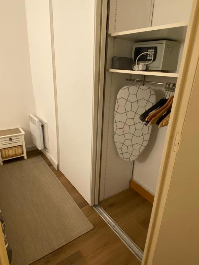 Appartement Avec Piscine 5 Min A Pieds Des Plages 瓦洛里 外观 照片